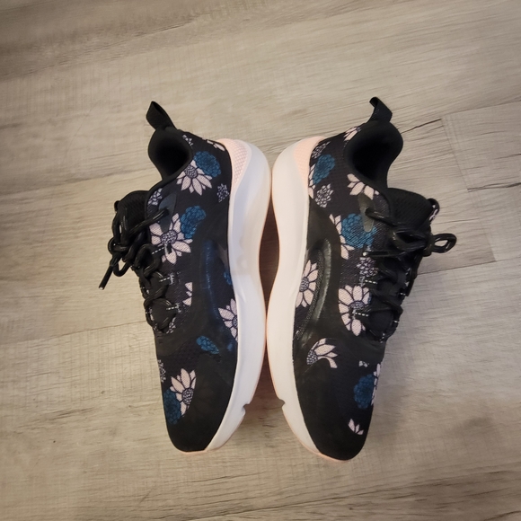 Under Armour Black Athletic Sneakers with Blue and Pink Floral Print - Picture 3 of 7